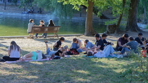 Relaxation in the park
